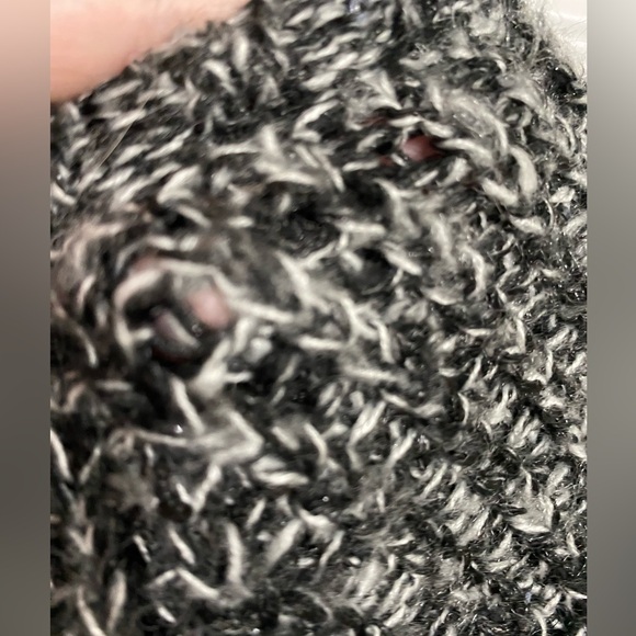 Candy Couture Women’s Size Small Long Sleeve Scoop Neck Sweater Black Loose Knit - Picture 6 of 8